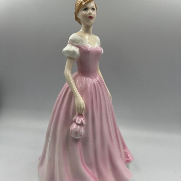 ROYAL DOULTON Large 22.2cm Figurine "Love Of Life" HN 4529 - Picture 3 of 9